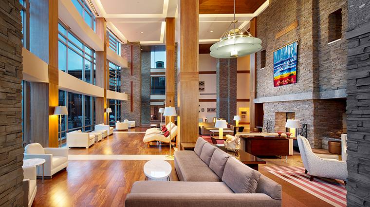 Hotel & Casino: Turning Stone Resort Stay